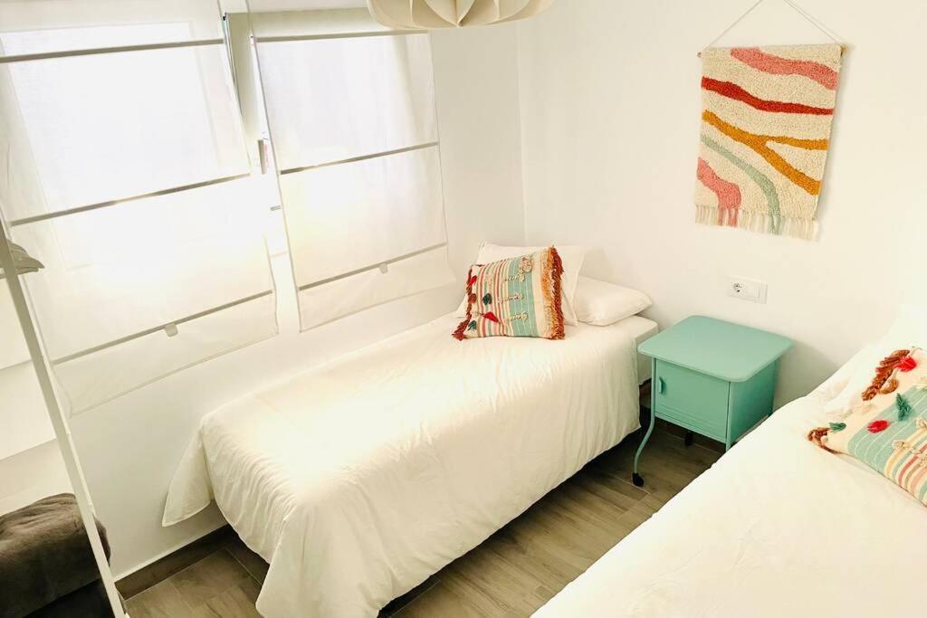 Precioso apartamento con vistas y piscina Tarifa Exterior foto