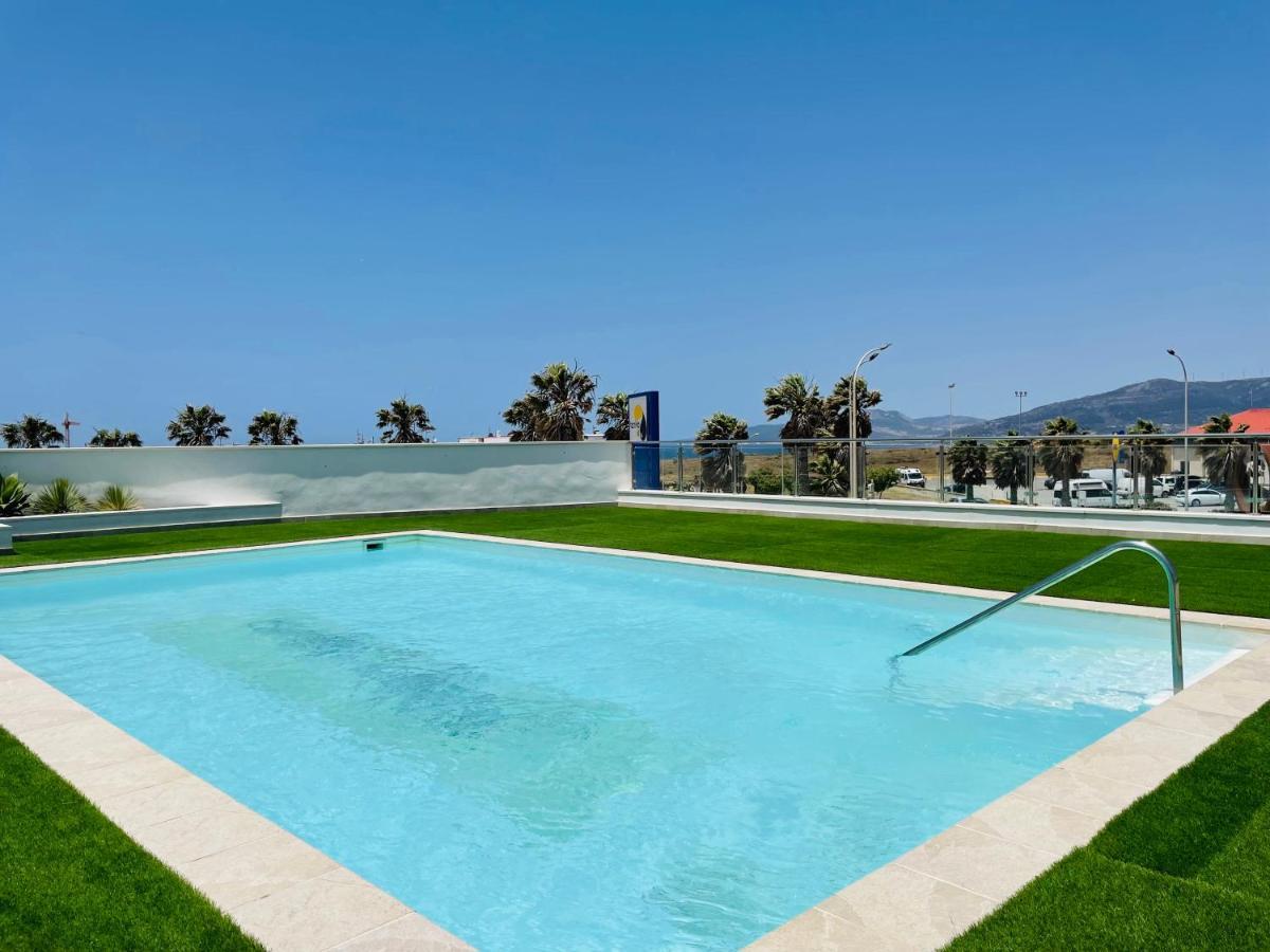 Precioso apartamento con vistas y piscina Tarifa Exterior foto